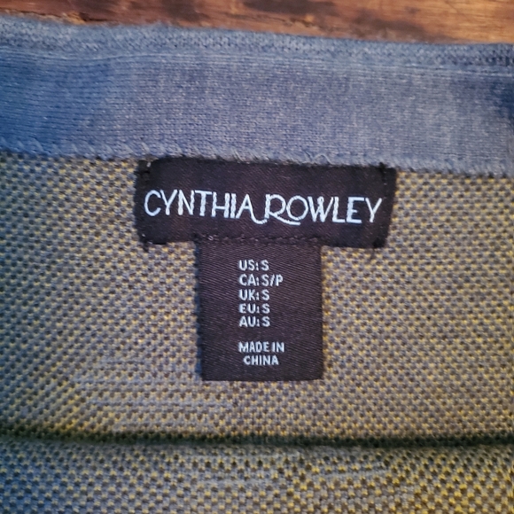 Cynthia Rowley Floral Print Sweater – Size S – Wedgewood Blue / Apple Green - Picture 5 of 5